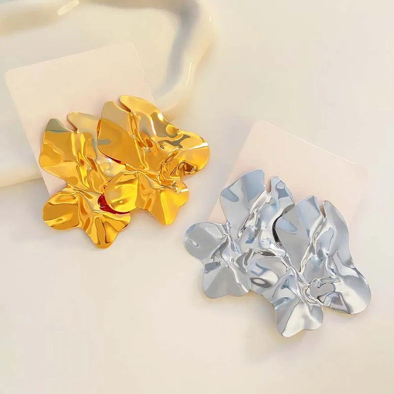 Vintage Metal Irregular Pleated Stud Earrings for Women Exaggerated Gold Color Large Geometric Statement Earrings Party Jewelry
